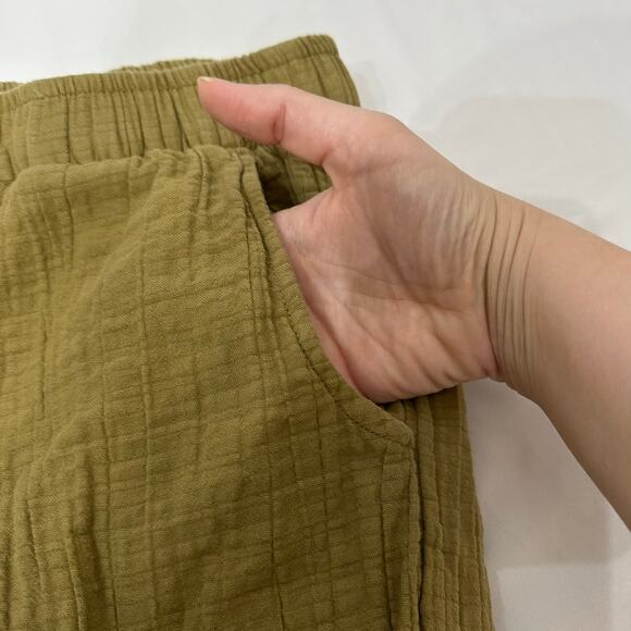 Wonderly Women's 100% Cotton Gauze Ankle Pants Olive Size Small - Picture 3 of 10